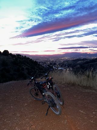 Bici Eléctrica trek 1500W 31.5Ah 55kmh