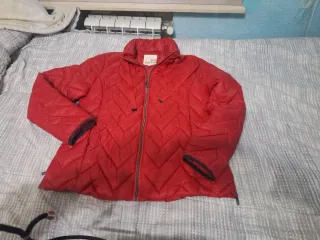 Chaqueta acolchada Paz Torras Roja