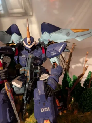 Bandai Gundam MG 1/100 Ginn