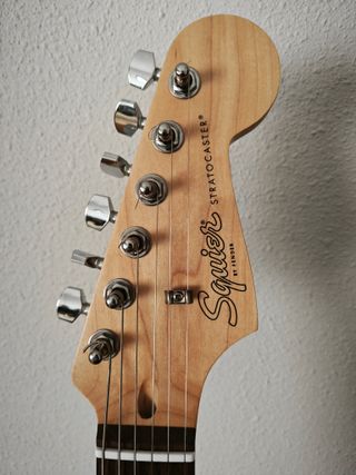Guitarra eléctrica Fender Squier