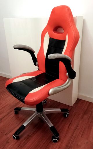 Silla de oficina giratoria ergonómica roja