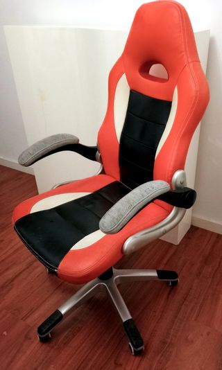 Silla de oficina giratoria ergonómica roja