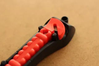 Martillo de seguridad 2 en 1