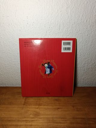 Yona Yona Penguin - Poplar 2009