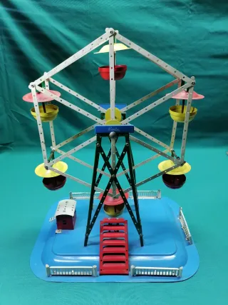 Juguete Hojalata. Noria Antigua pieza rara.