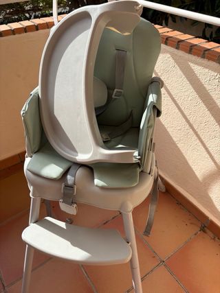 Trona bebé verde claro