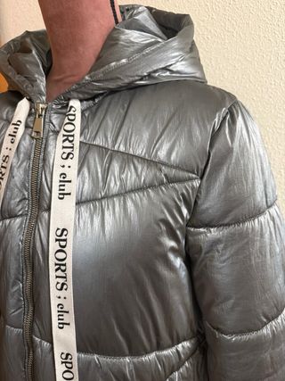 Chaqueta plateada acolchada talla XL