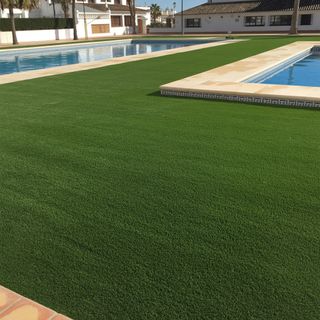 Césped artificial reutilizado