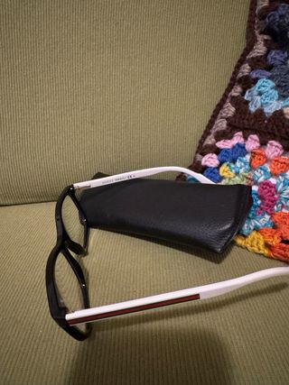 Occhiali da vista Gucci neri e bianchi