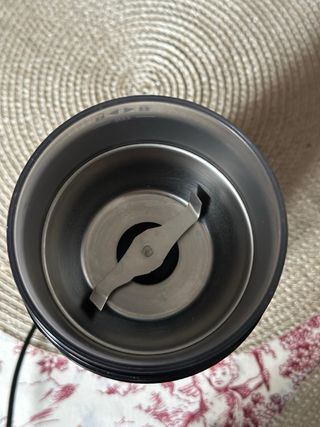 Molinillo de café DeLonghi negro