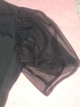 Camiseta T XL con mangas de tul. Ver medidas