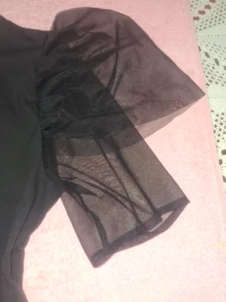 Camiseta T XL con mangas de tul. Ver medidas