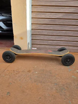 Longboard Todoterreno con Ruedas Grandes