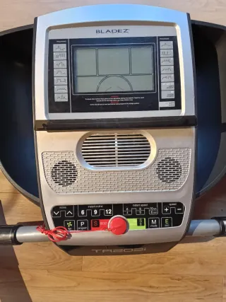 Panel de control Bladez TR202I cinta de correr
