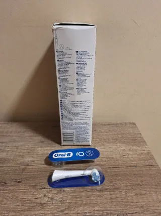 Oral-B iO3 Cepillo Eléctrico + 2 Cabezales