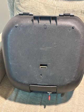 Baúl moto SHAD SH32 negro