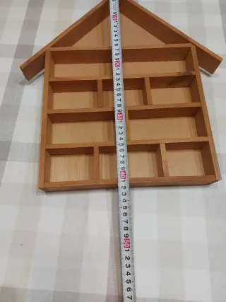 Expositor de madera para miniaturas