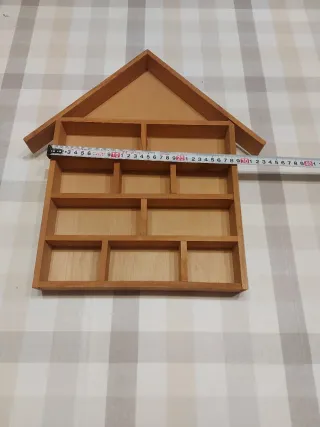 Expositor de madera para miniaturas