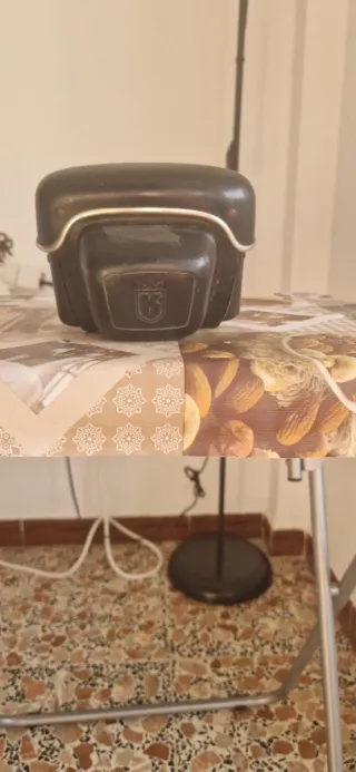 Cámara Regula Vintage Plata y Negra