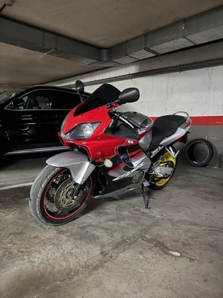 Honda CBR 600 F4i 2003