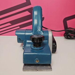 Cepillo Eléctrico Jepson 6082 530w