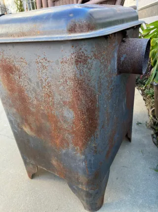 Estufa de leña hierro con puerta cristal