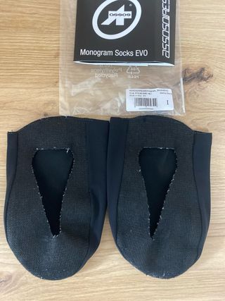 Punteras ciclismo Assos talla 1 (39-42)