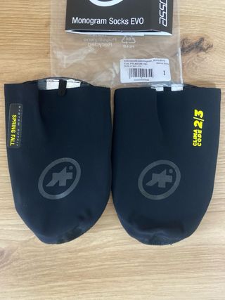 Punteras ciclismo Assos talla 1 (39-42)