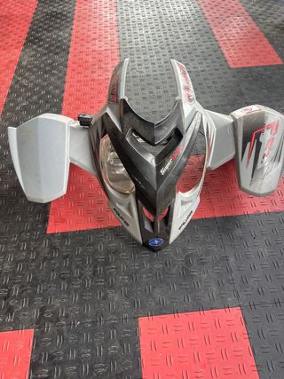 Plásticos Polaris Predator 500