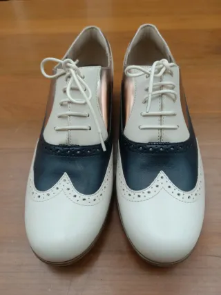 Zapatillas Clarks Mujer Beige y Dorado Piel