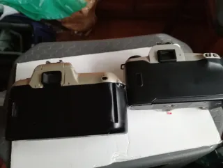 Pacchetto Fotocamere Canon EOS 500N e Nikon F60