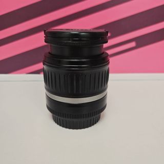 Objetivo Canon EFS 18-55mm 1:3.5-5.6/0.28M/0.9FT