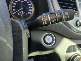 HYUNDAI TUCSON 1,7 CRDI BLUDRI CLASH SKAI 4X2