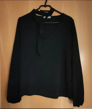 Blusa Inside negra SOLO ENVIO