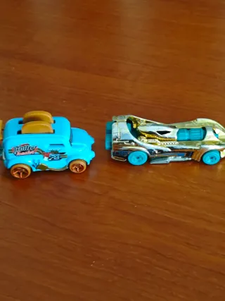 2 Coches Hot Wheels Roller Toaster y Power