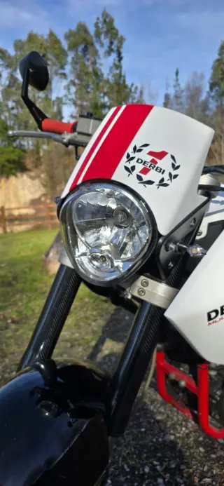Moto Derbi Mulhacen Cafe 125