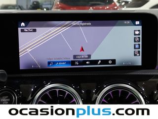 Mercedes-Benz CLA Shooting Brake CLA 200 120 kW (163 CV)