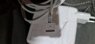 Cargador Apple 85W MagSafe MacBook