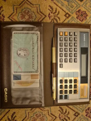 Calculadora Casio CB-100 Vintage