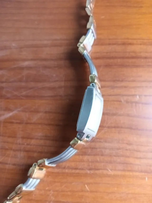 Reloj de señora años 80