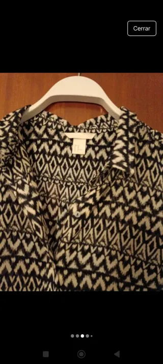 Blusa sin mangas estampada