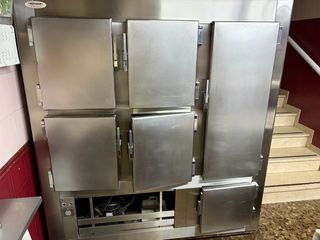 Nevera industrial hostelería 6 puertas inox