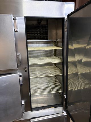 Nevera industrial hostelería 6 puertas inox