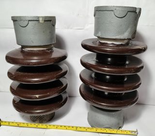 Aislante Cerámico Eléctrico Marrón