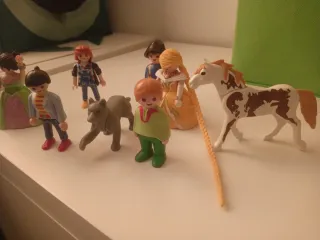 Playmobil figuras y animales