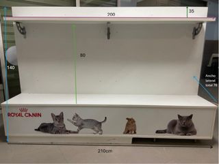 Estantería blanca Royal Canin