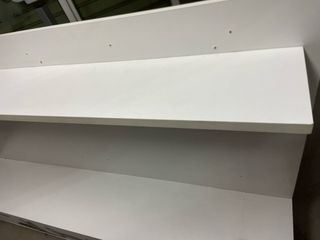 Estantería blanca Royal Canin