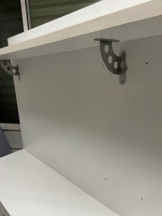 Estantería blanca Royal Canin