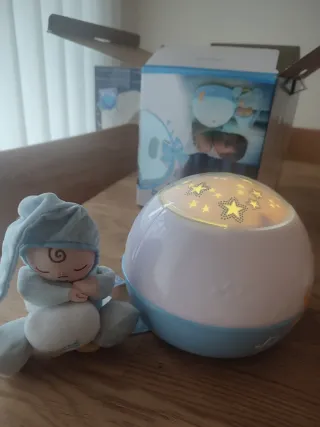 Proyector luz y música bebé