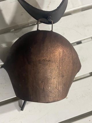 Campana Vaca ferro Antica numero 7